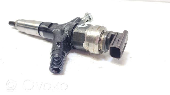 Subaru Forester SH Injecteur de carburant 16613AA030