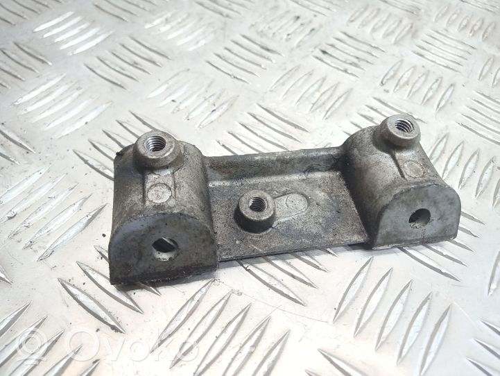 Land Rover Discovery 3 - LR3 Altra parte del vano motore 4R8Q9W276AB