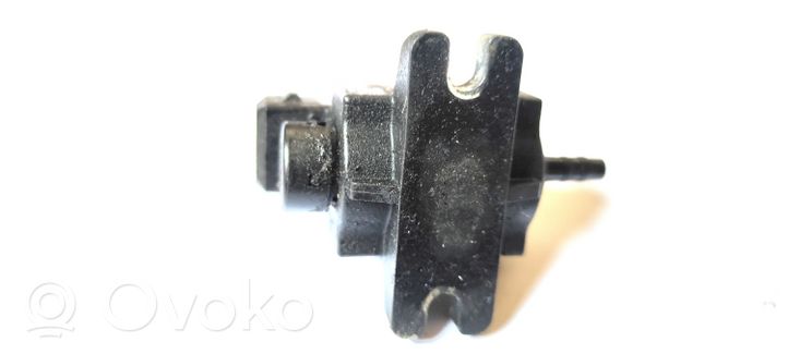 Opel Astra J Solenoidinis vožtuvas 70246100