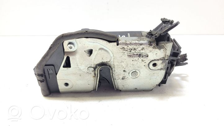 BMW 1 E81 E87 Etuoven lukko 7059968