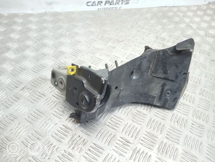 Opel Astra J Pannello laterale di supporto del radiatore 13256248