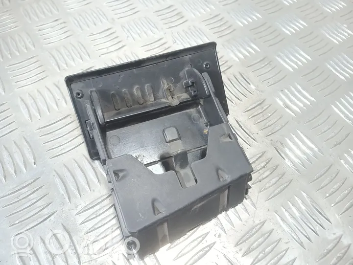 Volkswagen PASSAT B3 Ashtray (front) 357857961