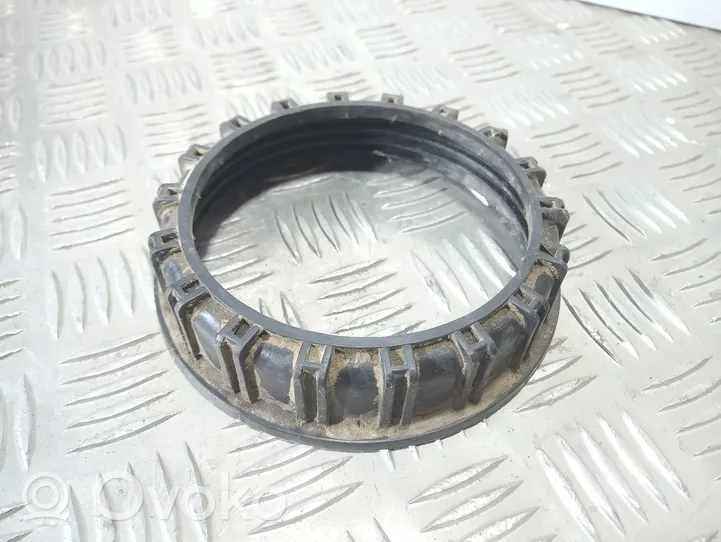 Volvo S40, V40 Bague de verrouillage pour réservoir de carburant 