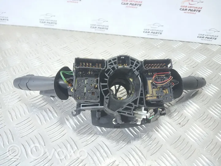 Renault Laguna II Leva/interruttore dell’indicatore di direzione e tergicristallo 8200260781