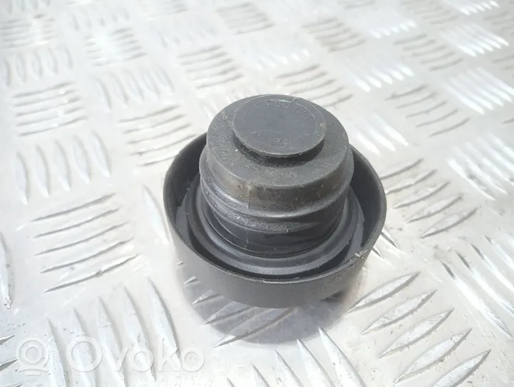 Opel Signum Fuel tank filler cap 