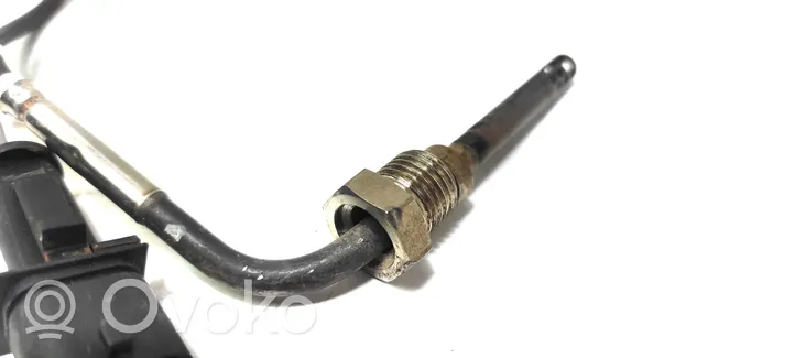 Opel Astra J Išmetamųjų dujų temperatūros daviklis 083137110