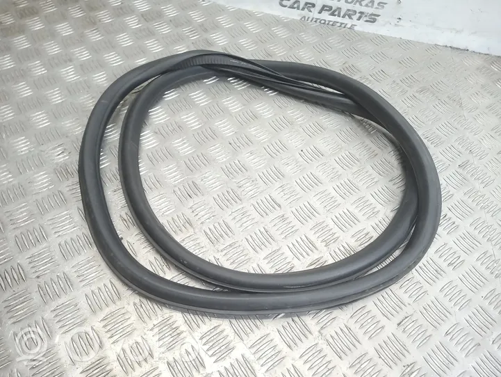 Opel Astra J Rear door rubber seal (on body) 13260045