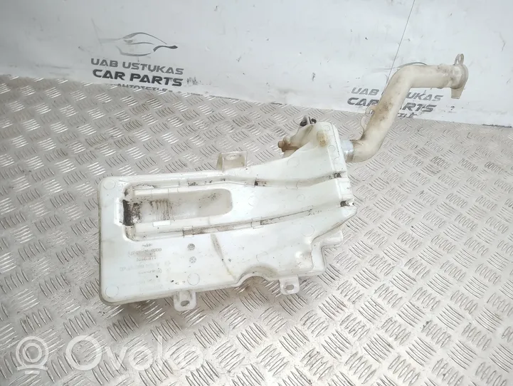 Mitsubishi Colt Réservoir de liquide lave-glace MN105383