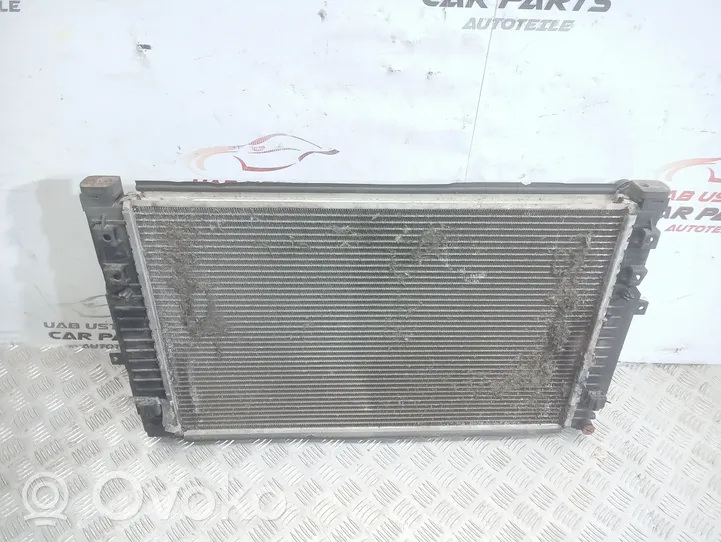 Volkswagen PASSAT B5.5 Radiateur de refroidissement 