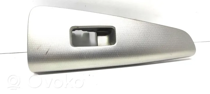 Toyota Corolla Verso E121 Other rear door trim element 