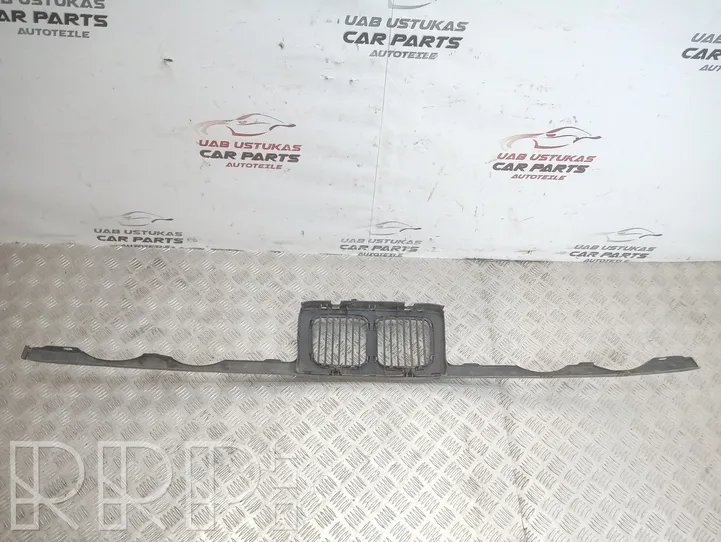 BMW 5 E34 Front bumper upper radiator grill 