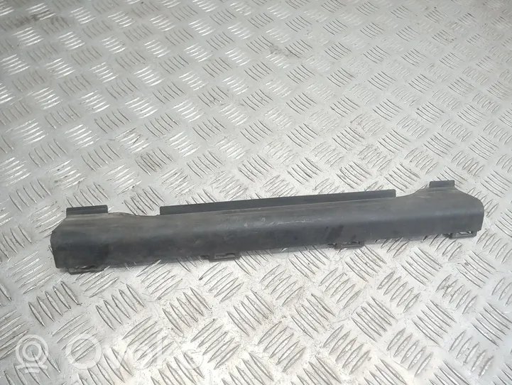 BMW 5 E34 Altra parte del vano motore 1391743