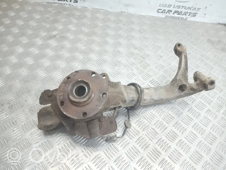 Audi A4 S4 B5 8D Achsschenkel vorne 