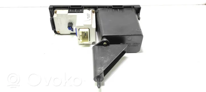 Mazda 626 Monitor/display/piccolo schermo 29087