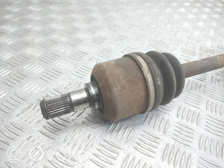 Hyundai Trajet Front driveshaft 