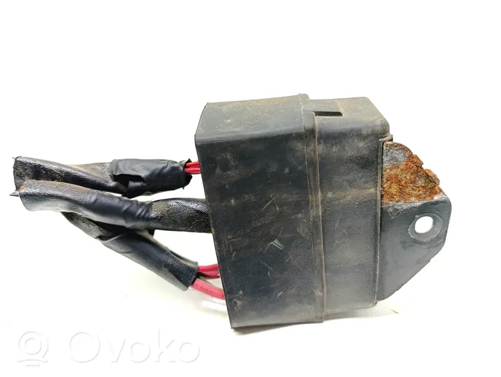 Hyundai Trajet Fuse module 952303A500