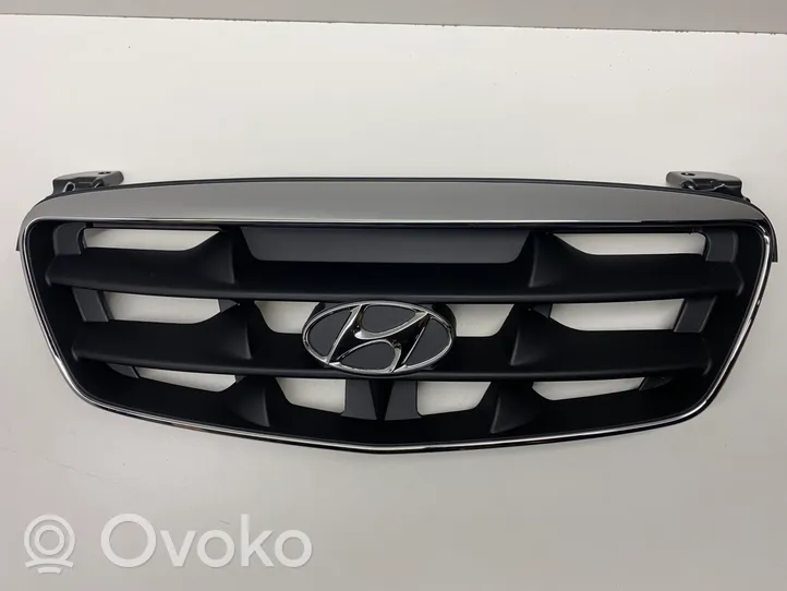 Hyundai Elantra Grille calandre supérieure de pare-chocs avant 863502D220