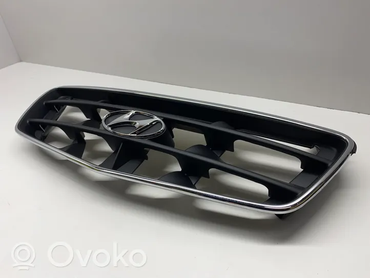 Hyundai Elantra Grille calandre supérieure de pare-chocs avant 863502D220