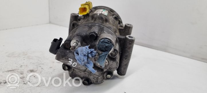 Citroen C4 I Picasso Ilmastointilaitteen kompressorin pumppu (A/C) 9651911180