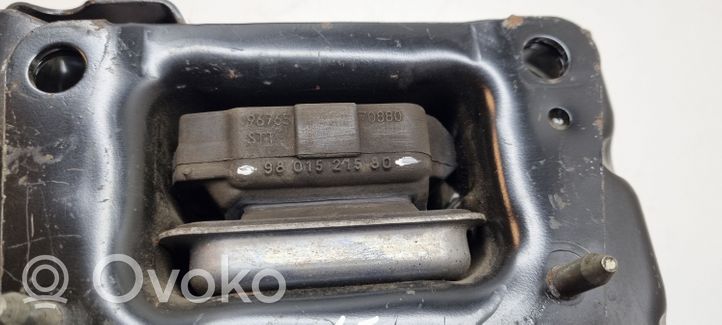 Peugeot 2008 I Supporto della scatola del cambio 9801521580