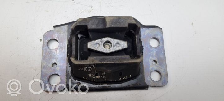 Ford Mondeo MK V Supporto della scatola del cambio 7G917M121BA