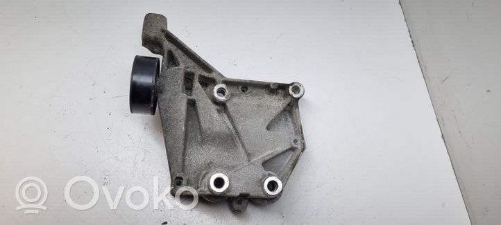 Suzuki SX4 Gaisa kondicionēšanas kompresora stiprinājums 55210528