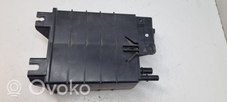 Ford Mondeo MK V Serbatoio a carbone attivo per il recupero vapori carburante FV639E857A