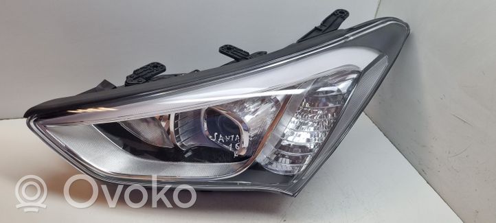 Hyundai Santa Fe Lampa przednia 