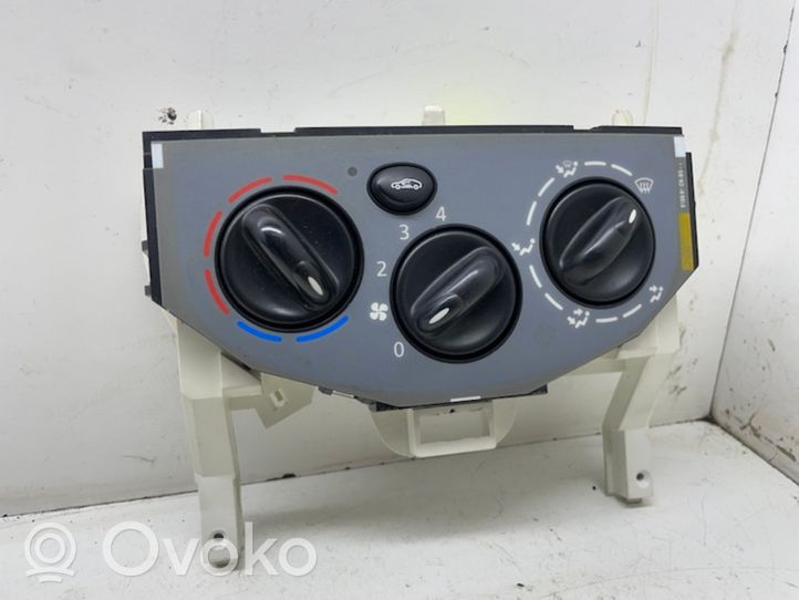 Nissan Primastar Panel klimatyzacji W964097K