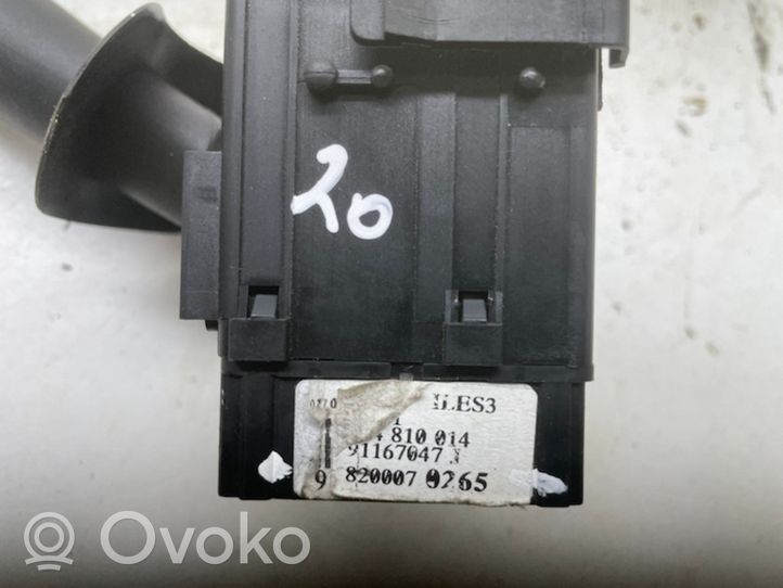 Nissan Primastar Manetka / Przełącznik wycieraczek 8200070265