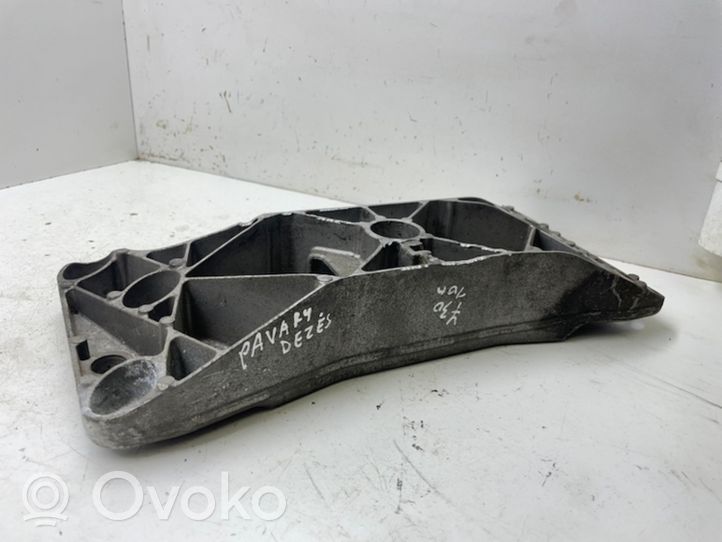 BMW 7 F01 F02 F03 F04 Supporto di montaggio scatola del cambio 6777613