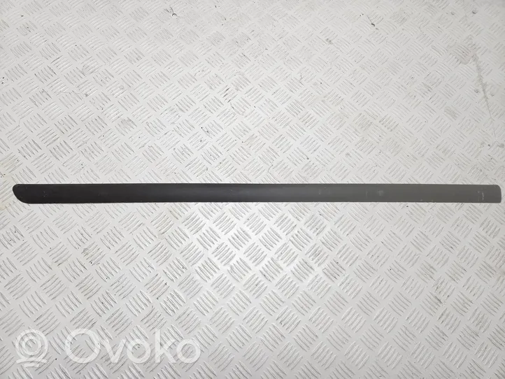 Toyota Prius (XW20) Moulure de porte avant PZ415B252000