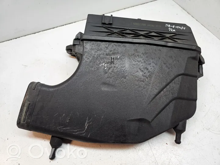 Mercedes-Benz E C207 W207 Air filter box A6420903101