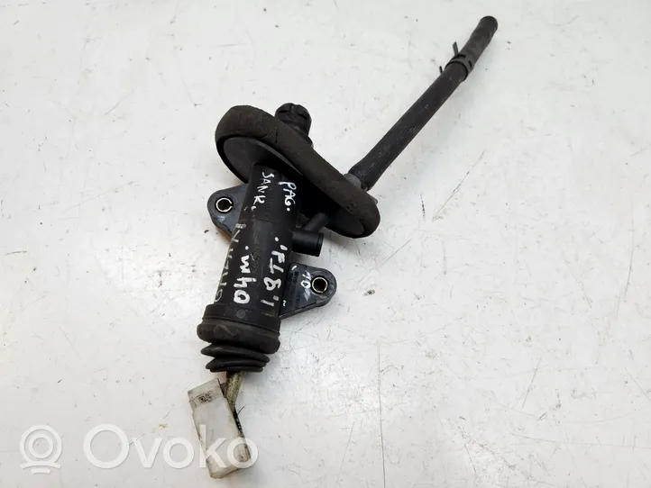 Ford Galaxy Clutch master cylinder 7M0721401