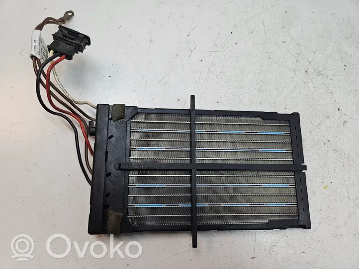 Audi A4 S4 B8 8K Elektrisks mazais salona radiators 8K0819011