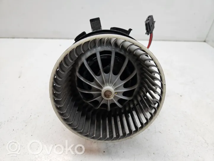 Audi A4 S4 B8 8K Heater fan/blower U0851003