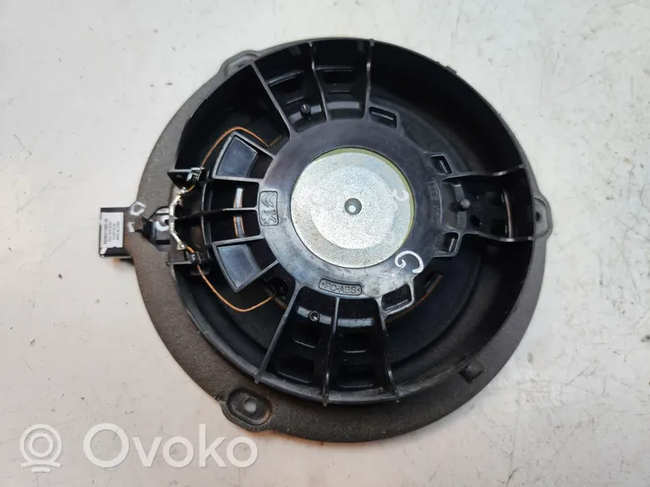 Peugeot 3008 II Front door speaker 9806071080