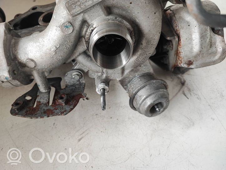 Renault Trafic III (X82) Turboahdin 8248081