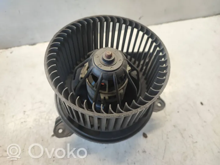 Renault Trafic II (X83) Ventola riscaldamento/ventilatore abitacolo X83N100827N