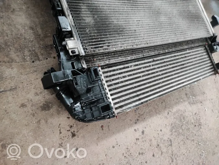 Opel Vivaro Radiator set 214816680R