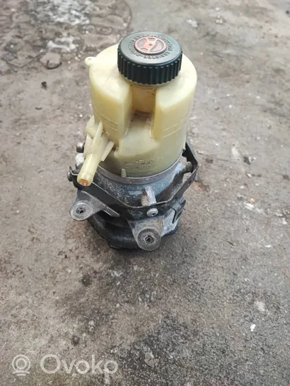 Opel Vivaro Power steering pump 491100616R