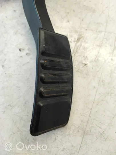 Ford Mustang VI Accelerator throttle pedal CR339F836BB