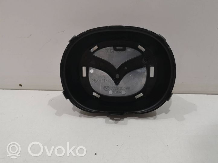 Mazda CX-3 Mostrina con logo/emblema della casa automobilistica D10J-50716