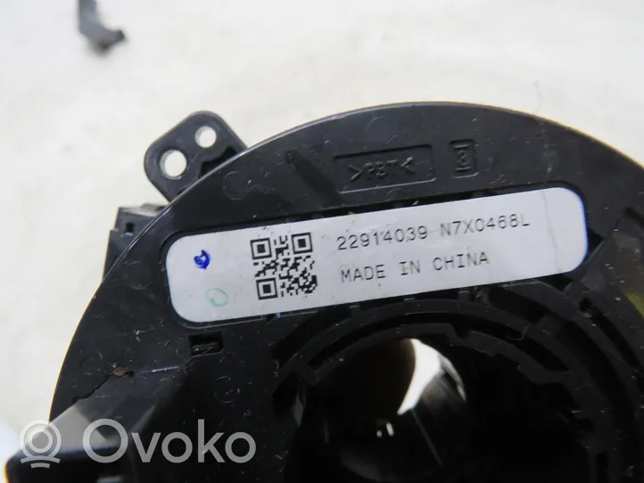 Opel Zafira C Innesco anello di contatto dell’airbag (anello SRS) 13587663