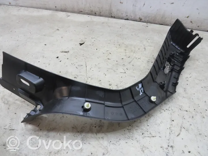 Mazda 3 II Support de plage arrière BHN9-6886Z