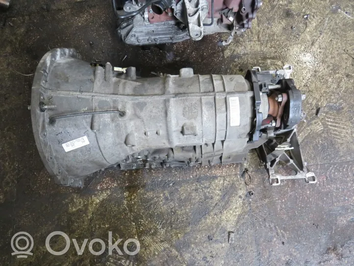 Jaguar XJ X351 Manual 5 speed gearbox 9X23-7000-AF