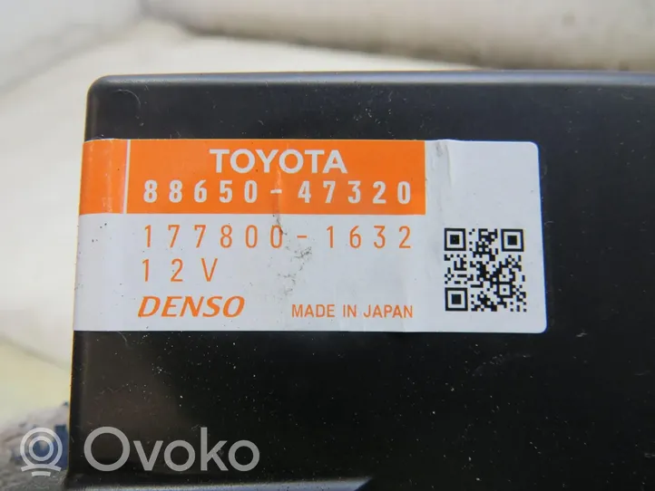 Toyota Prius (XW30) Module unité de contrôle climatisation 8865047320