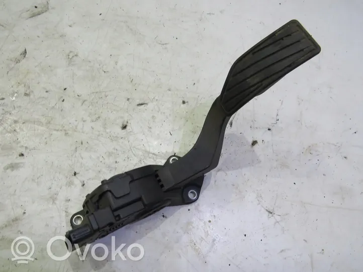 Suzuki Vitara (LY) Pedal del acelerador 49400-68L01