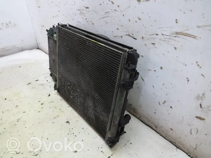 Nissan X-Trail T32 Coolant radiator 921009251R