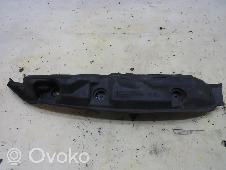 Toyota Avensis T270 Support, joint d'aile caoutchouc en mousse 53827-05030